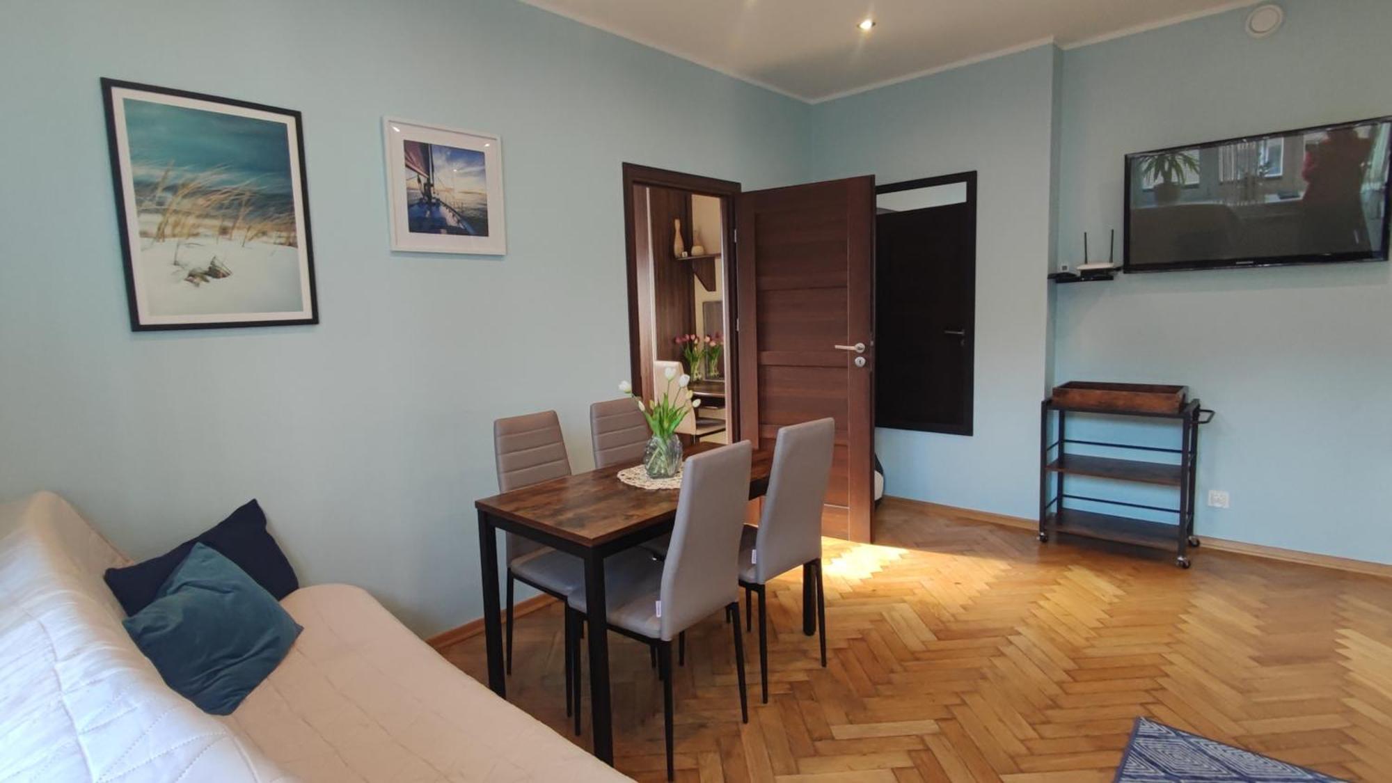 Apartament Z Jacuzzi Hel Bagian luar foto